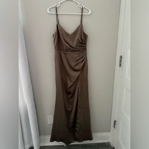 BIRDY GREY DRESS - Picture 1 of 2